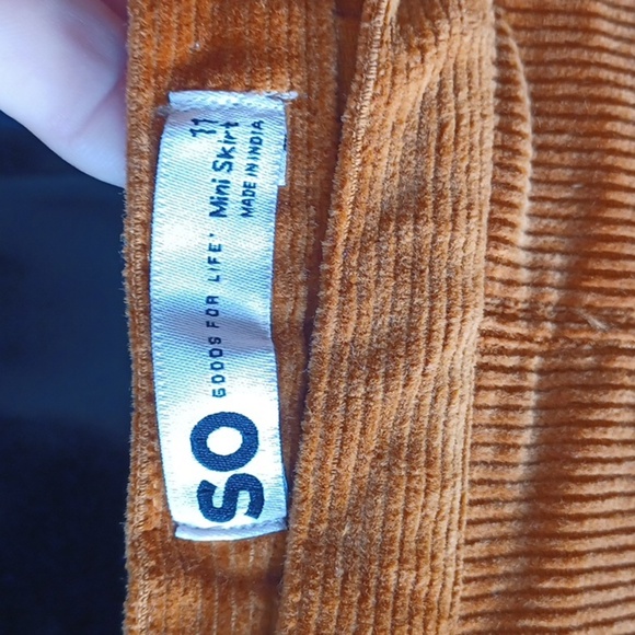 SO Size 11 Skirt Copper Corduroy Pleated A Line Mini Skirt Stretch NWT, 16" lg - Picture 2 of 5